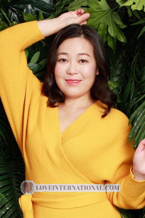 183208 - Lingling Age: 43 - China