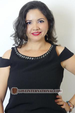 194244 - Marelis Age: 46 - Colombia