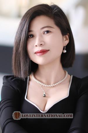 221935 - Xiaoyan Age: 41 - China