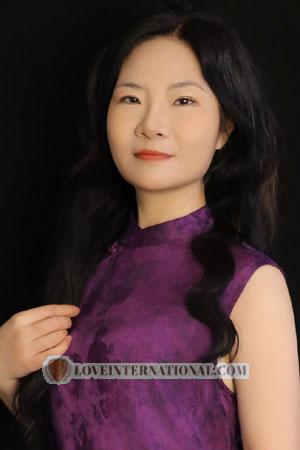 224928 - Amber Age: 52 - China